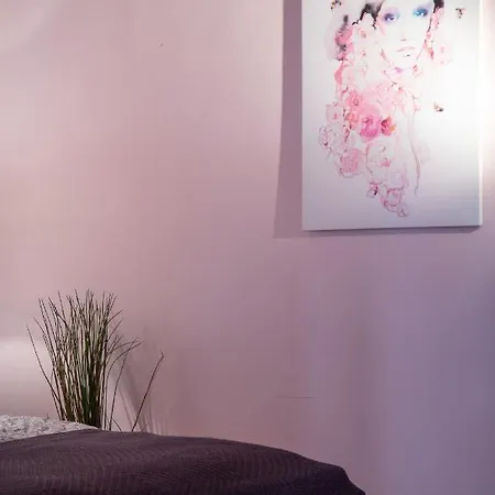 Luxury Downtown By Anna Budapest