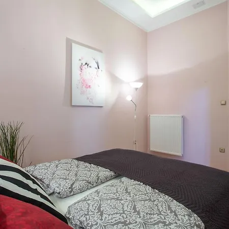 Luxury Downtown By Anna Lägenhet Budapest