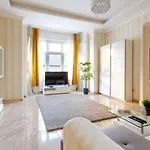 Luxury Downtown By Anna بودابست